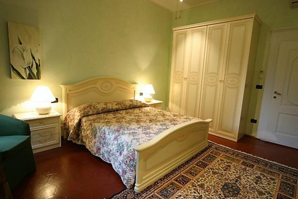 Palazzo Pergola Apartment Florence Exterior photo